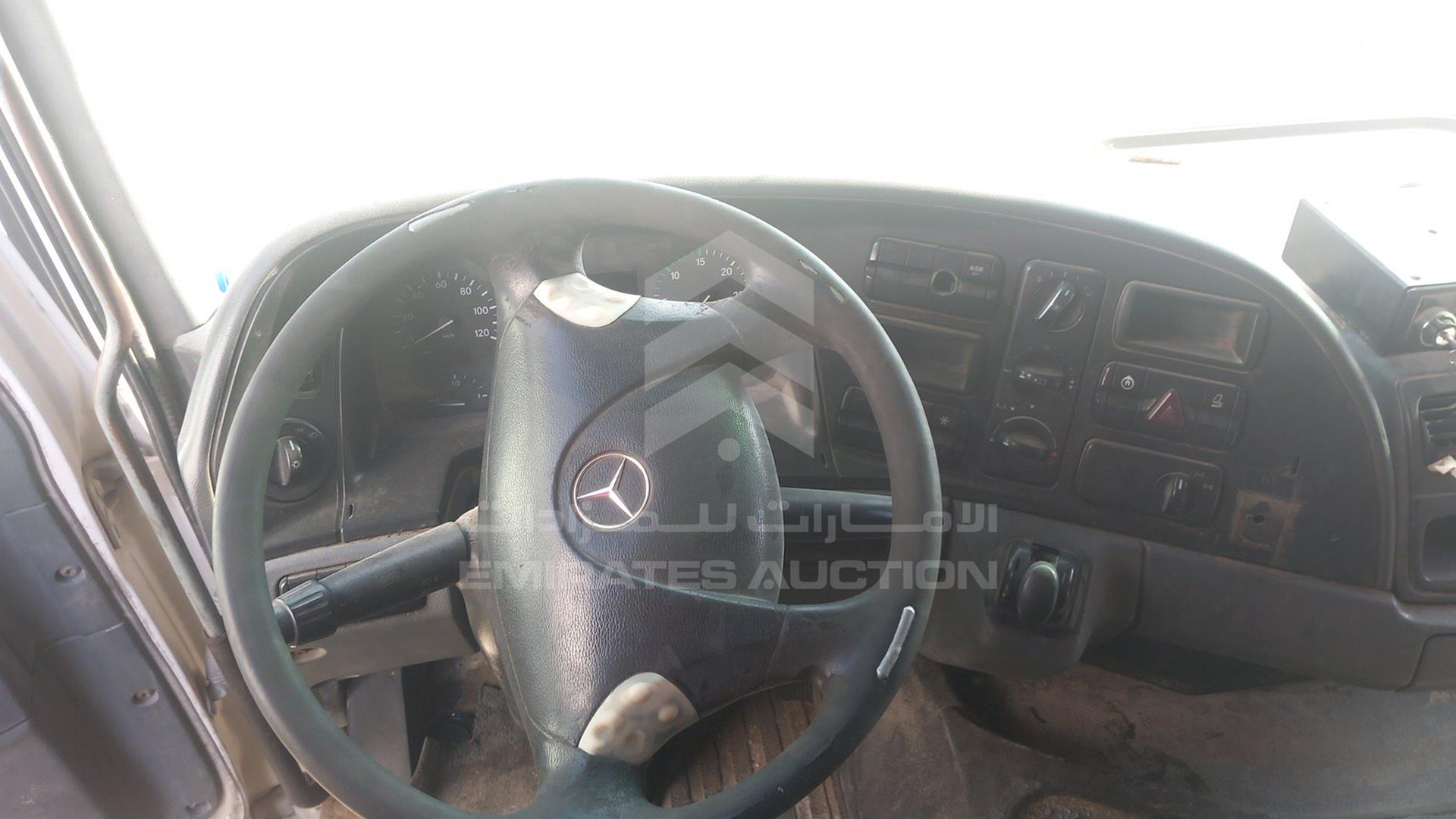 2008 MERCEDES ACTROS VIN: WDAKHCAA98L307769