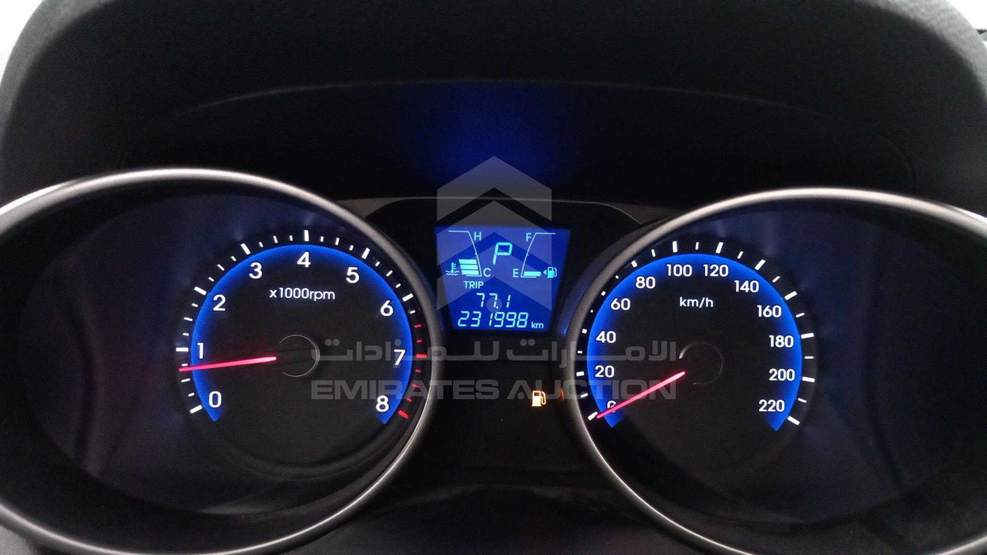 2015 HYUNDAI TUCSON VIN: KMHJT81E0FU045036