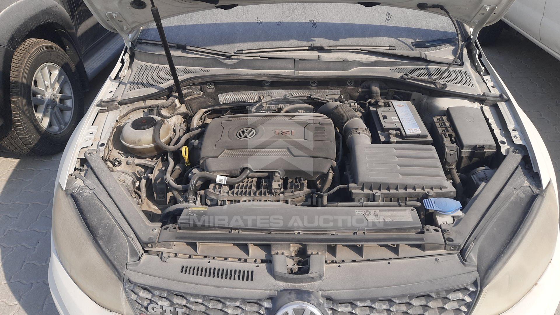 2014 VOLKSWAGEN GOLF VIN: WVWFK2AU0FW000877