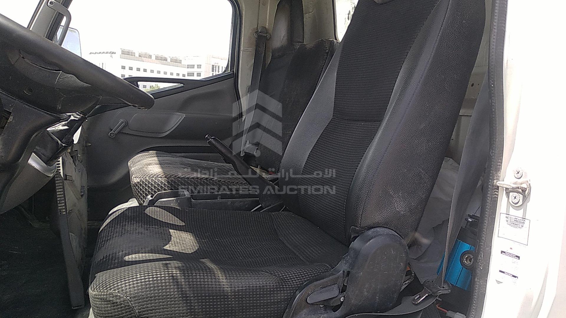 2018 MITSUBISHI CANTER VIN: JL6B8E6P6JK004201