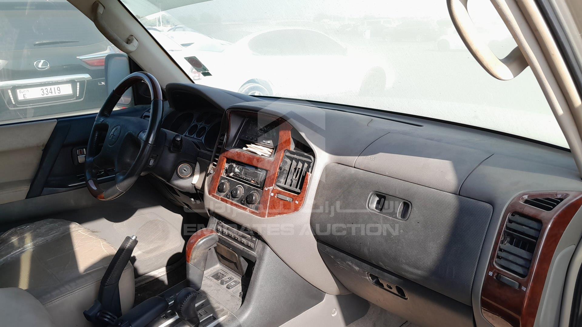 2004 MITSUBISHI PAJERO VIN: JMYLRV73W4J704652