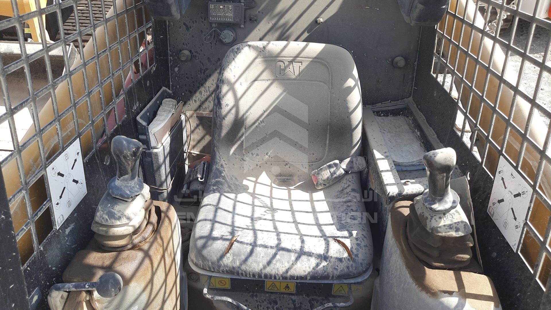 2019 CATERPILLAR 216B3 VIN: CAT0216BAPWK03234