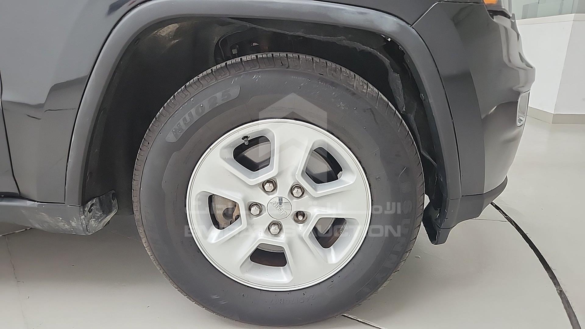 2015 JEEP CHEROKEE VIN: 1C4RJEAG5FC700472