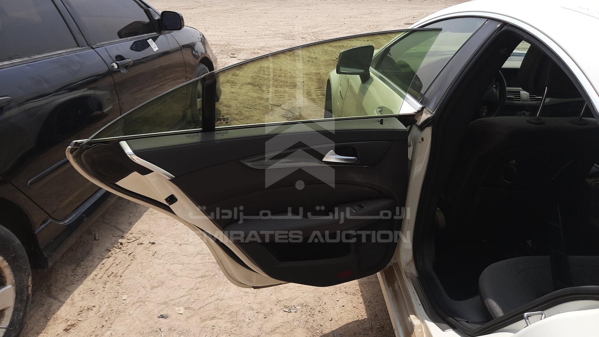 0 MERCEDES --- VIN: WDDLJ7DB2CA045802