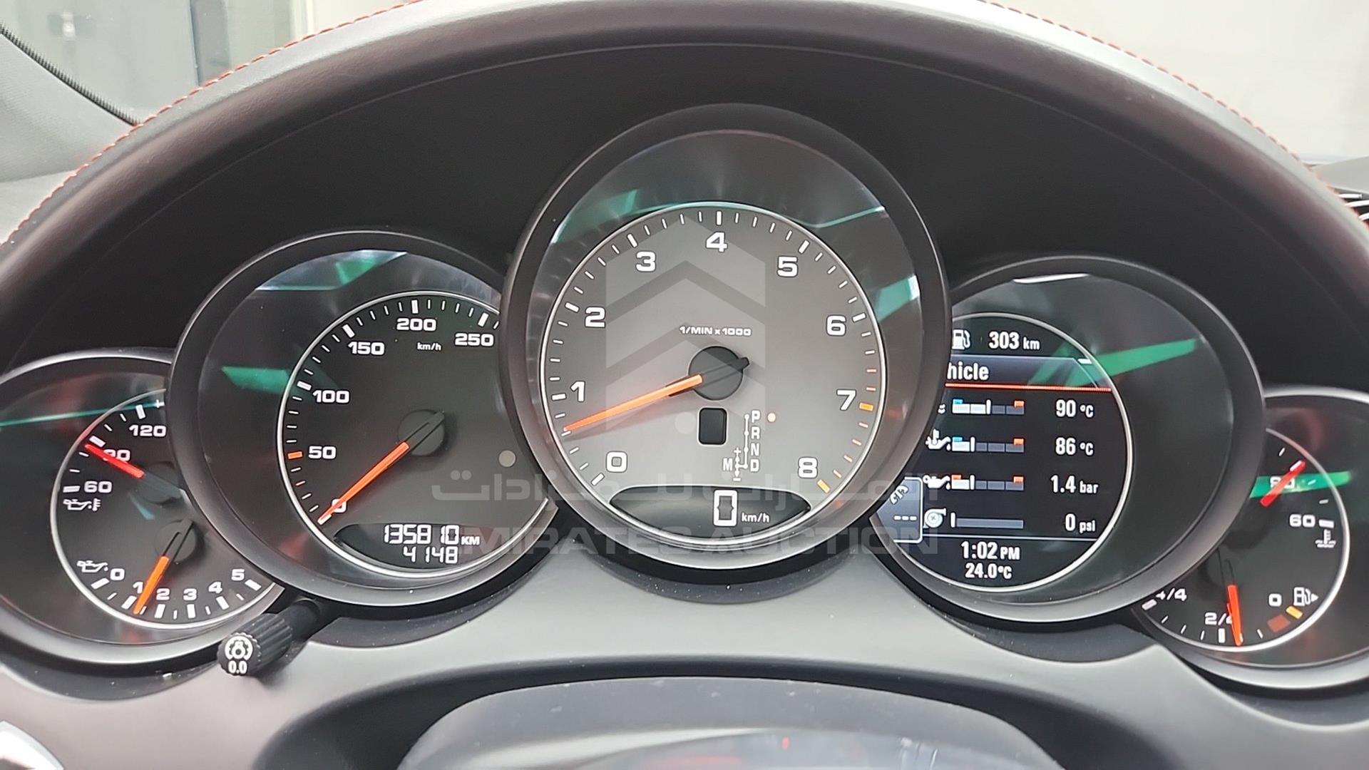 2015 PORSCHE CAYENNE VIN: WP1ZZZ92ZFLA60629
