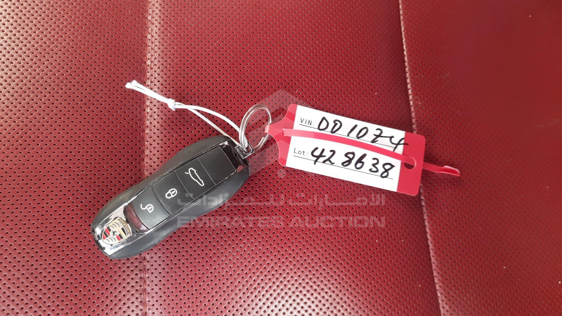 2016 PORSCHE PANAMERA VIN: WP0ZZZ97ZGL001074