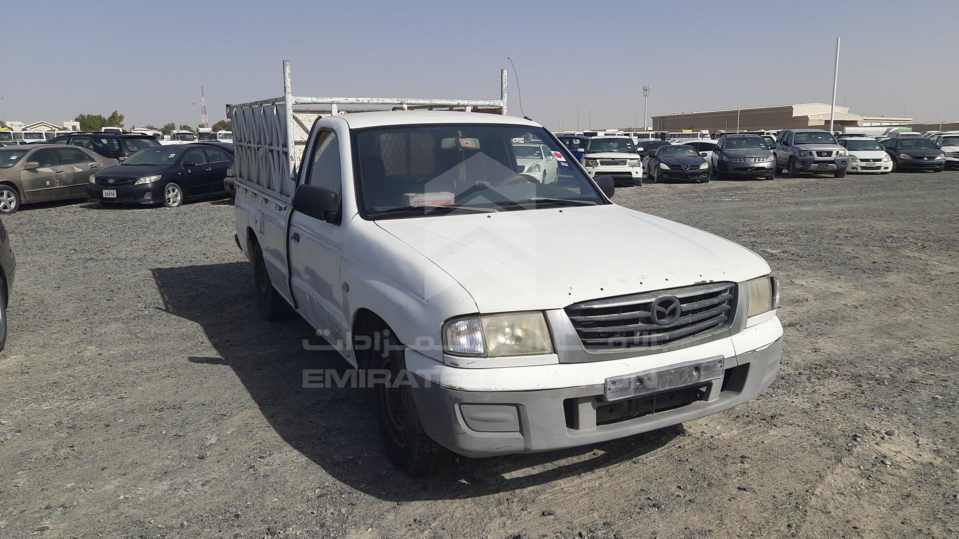 2005 MAZDA B2200 VIN: MM7UN23295W373896