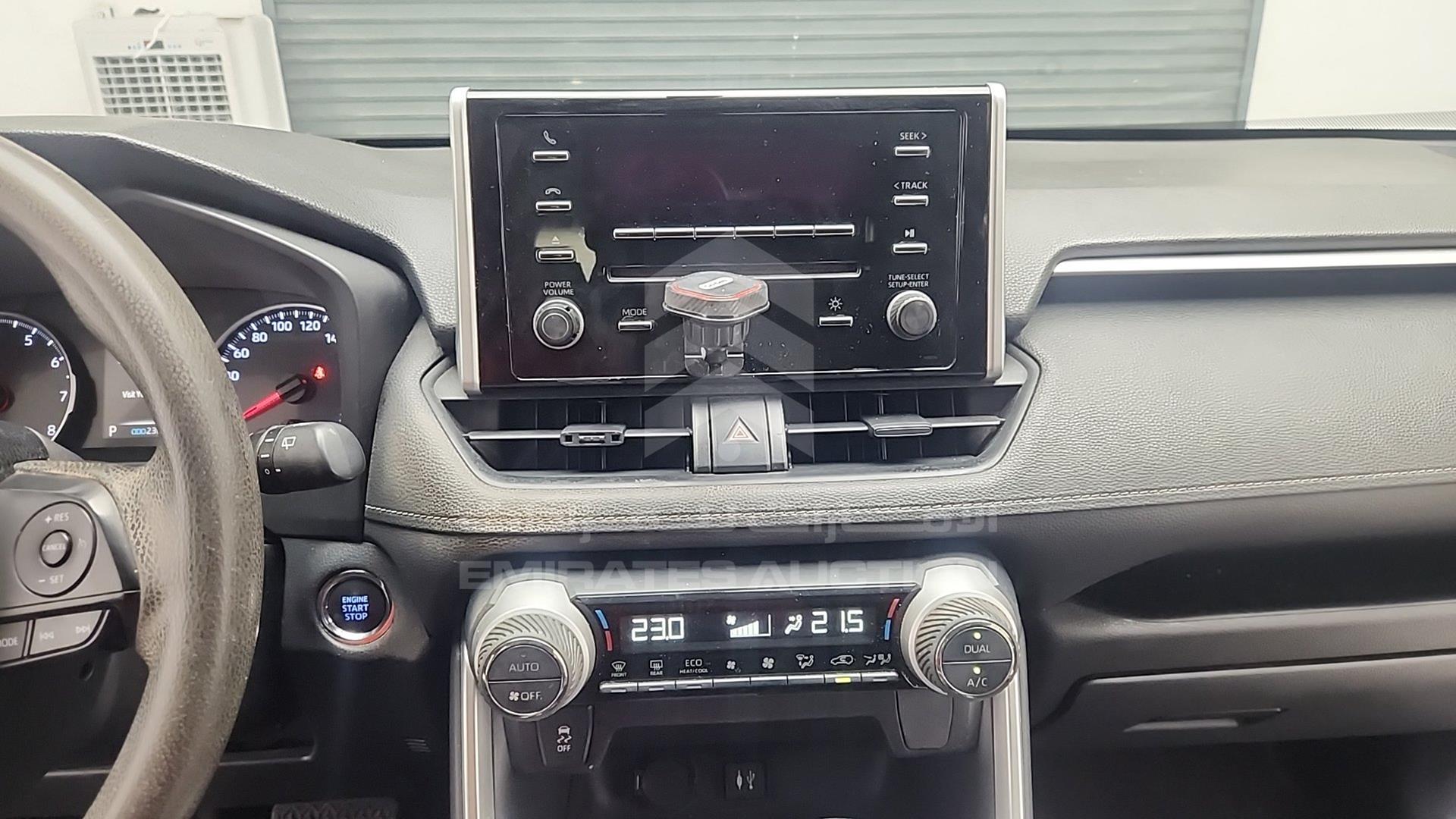2019 TOYOTA RAV-4 VIN: JTDW13FV2KJ007783