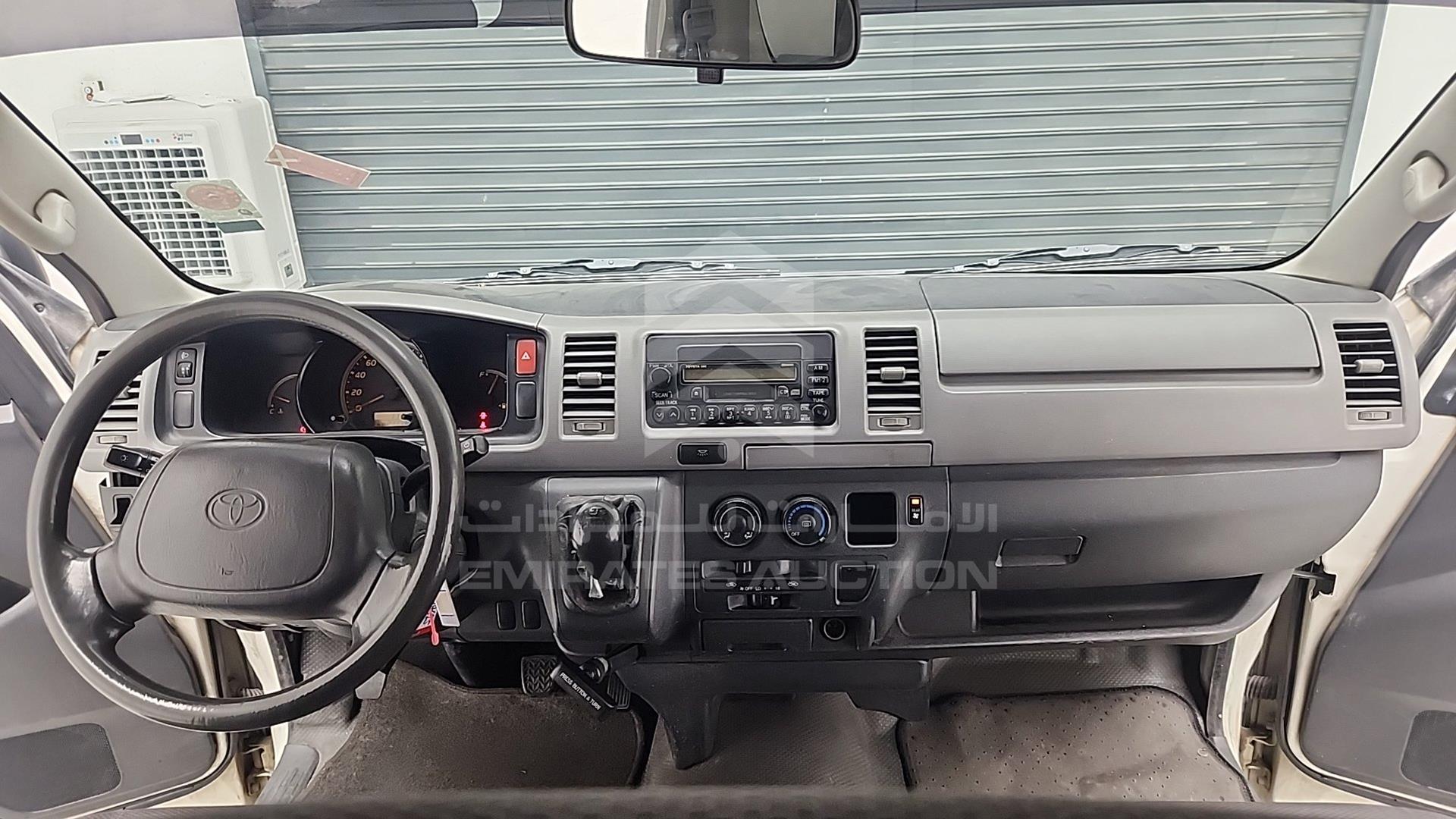 2007 TOYOTA HIACE VIN: JTGJX02P475007625