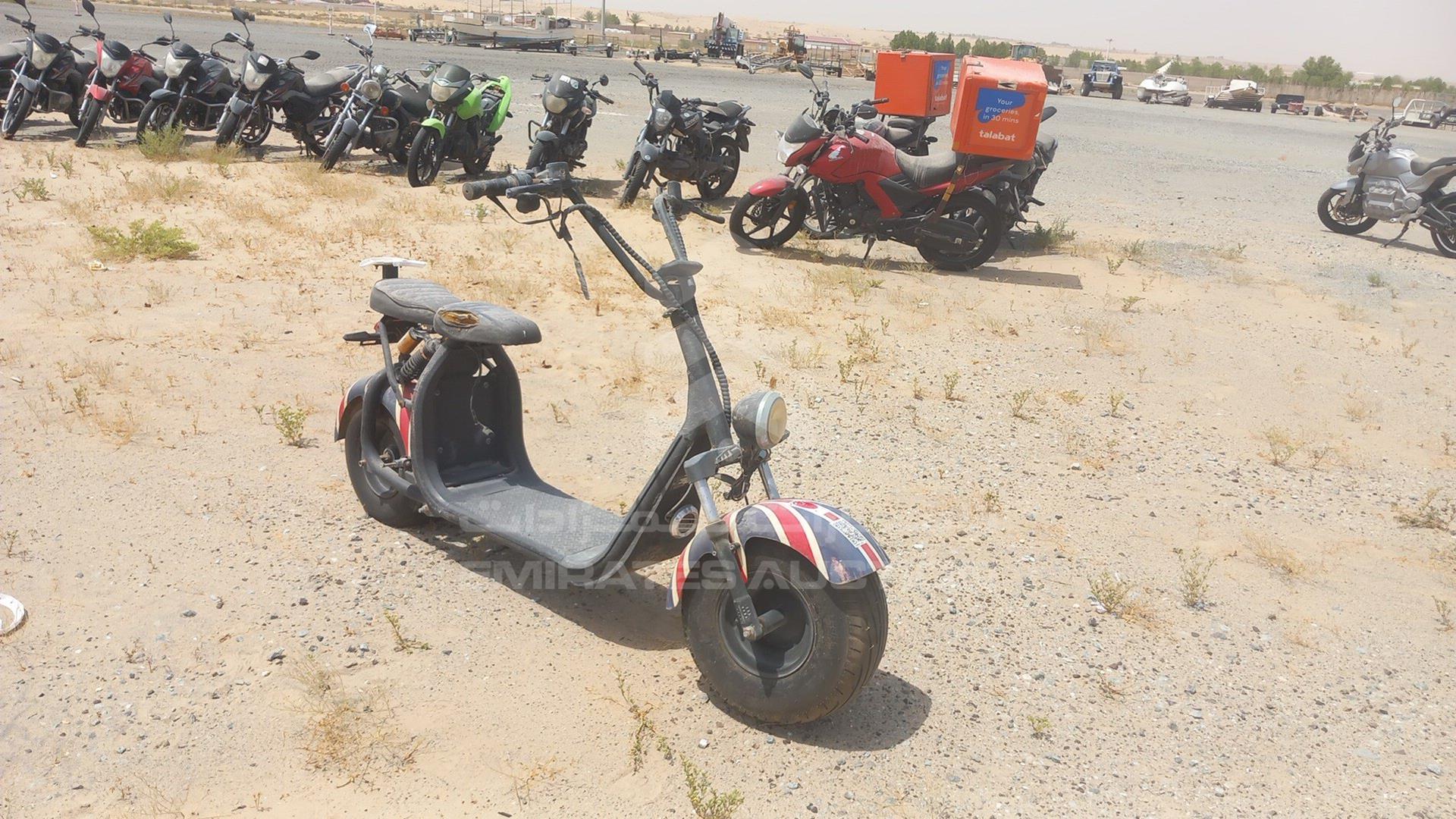 0 ELECTRIC SCOOTER --- VIN: LYC2000WE19Y72087