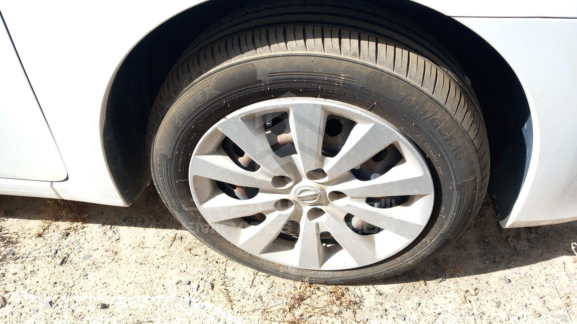 2019 NISSAN SENTRA VIN: MNTBB7A95K6065153