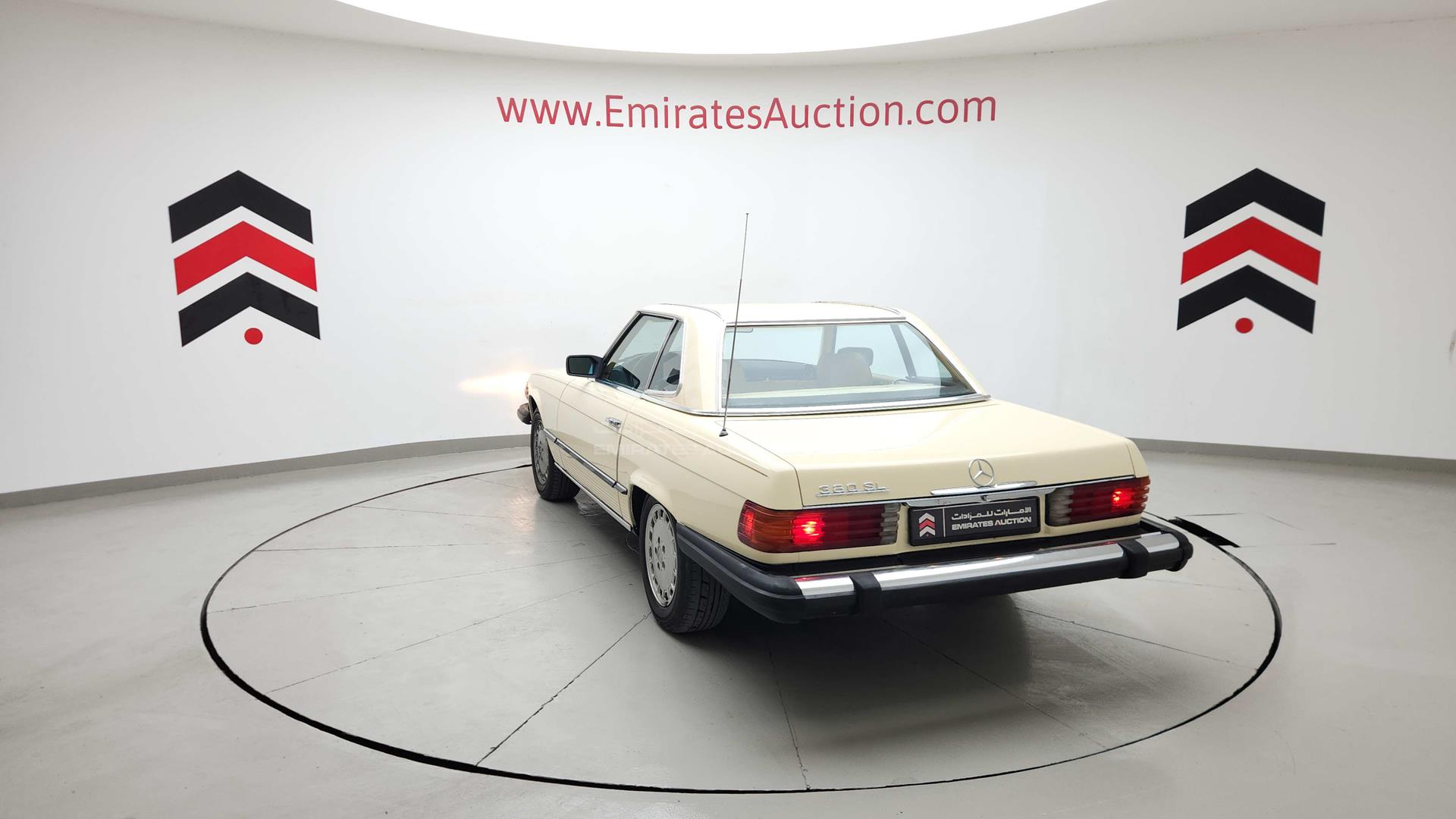 1981 MERCEDES SL 380 VIN: WDBBA45A9BB002284