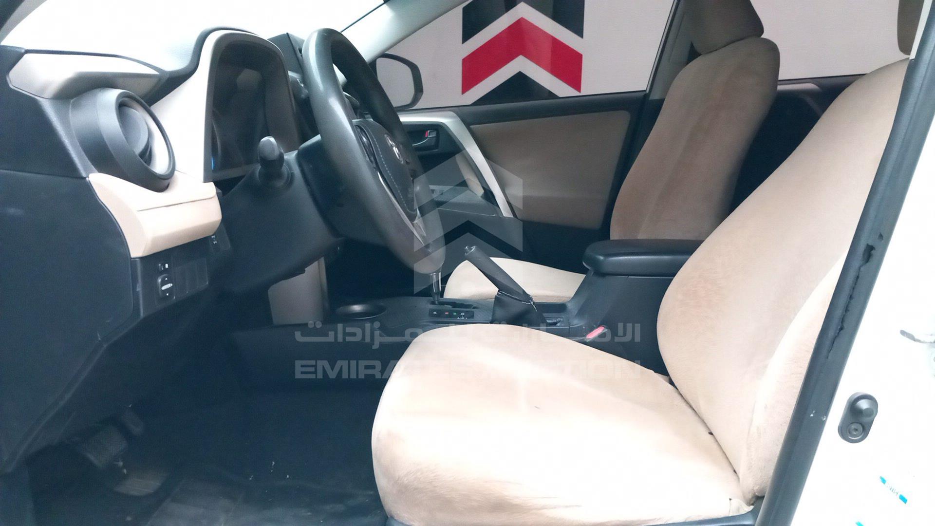 2014 TOYOTA RAV-4 VIN: JTMBF9EV5ED074921