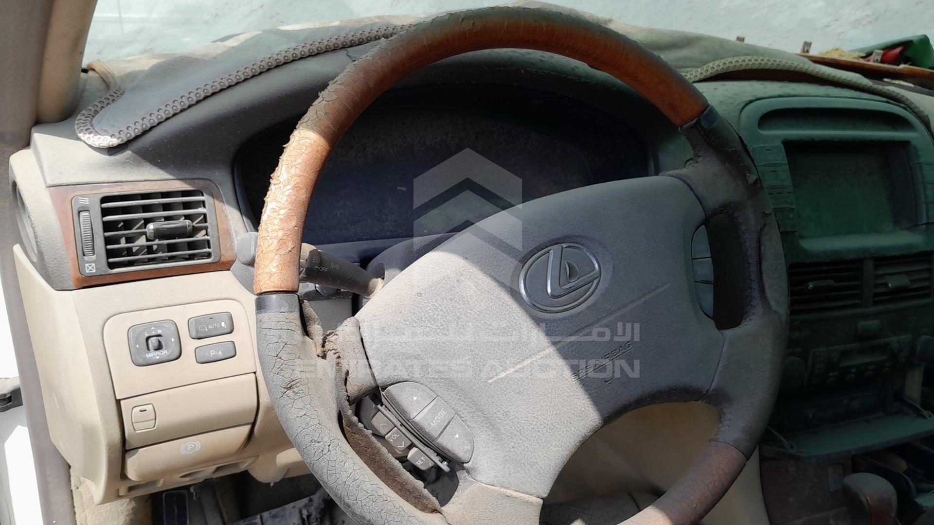 2004 LEXUS LS 430 VIN: JTHBN36F440151886