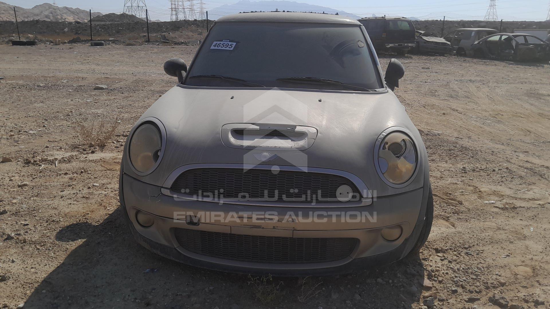 2007 MINI COOPER VIN: WMWMF73577TV31766