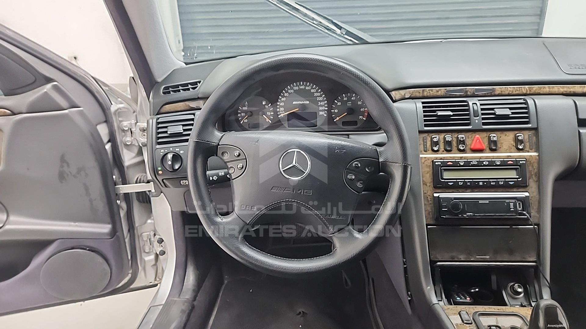 2001 MERCEDES E 55 AMG VIN: WDB2102741B309008