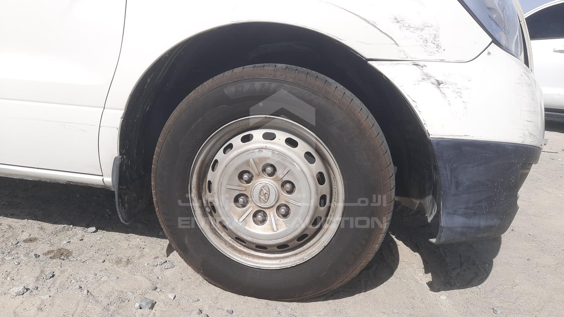 2012 HYUNDAI H1 VIN: KMJWA37R6CU402156
