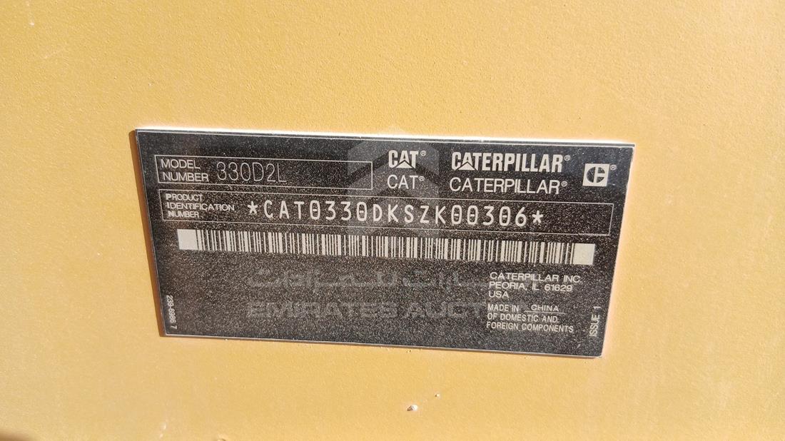 2016 Caterpillar 330D — VIN on Frame — Photo 2