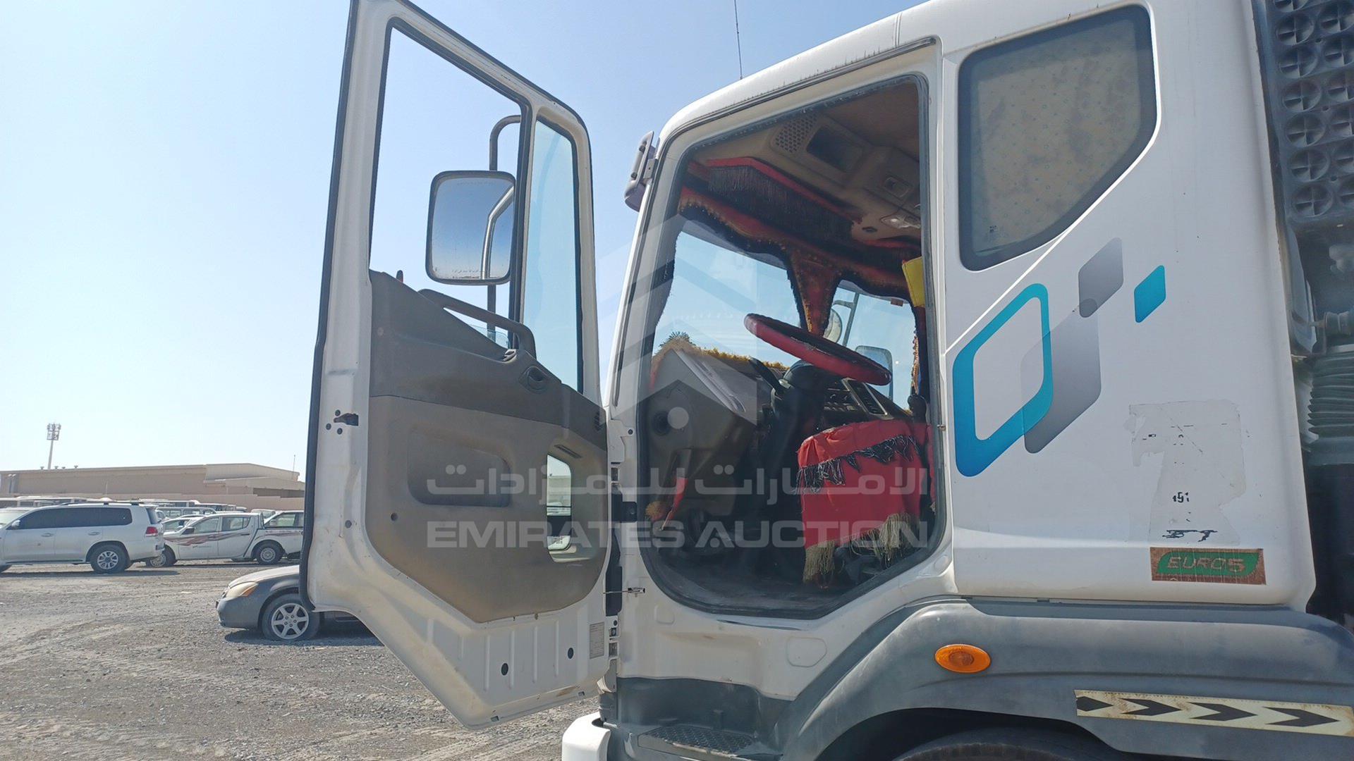 2020 TATA DAEWOO CL4TC VIN: KLUCL4TC1LK000057
