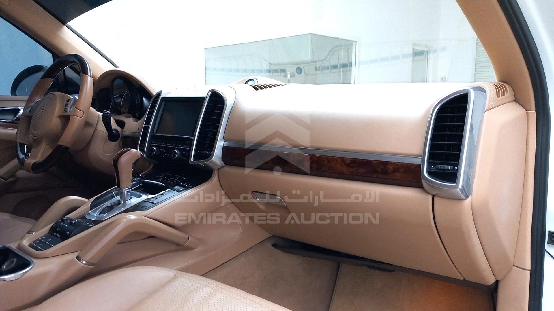 2012 PORSCHE CAYENNE VIN: WP1ZZZ92ZCLA51031