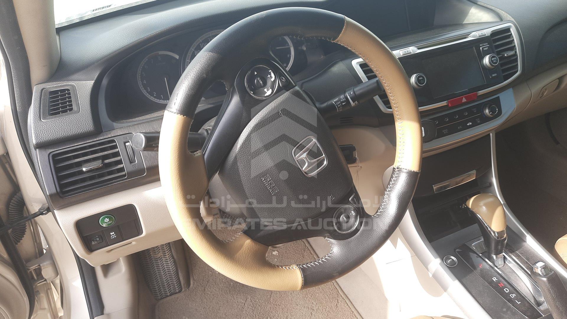 2013 HONDA ACCORD VIN: 1HGCR2637DA612178