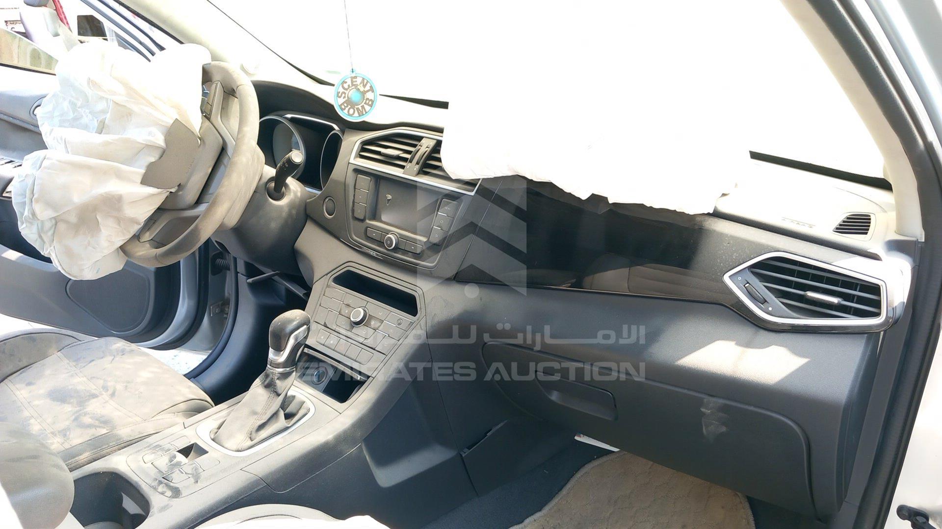 2017 MG GS VIN: LSJA24W9XHS010948