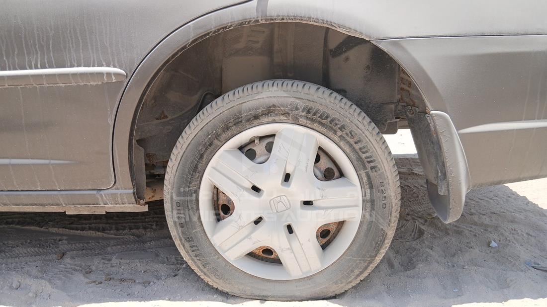2005 Honda Civic — Rear Left Tyre — Photo 31