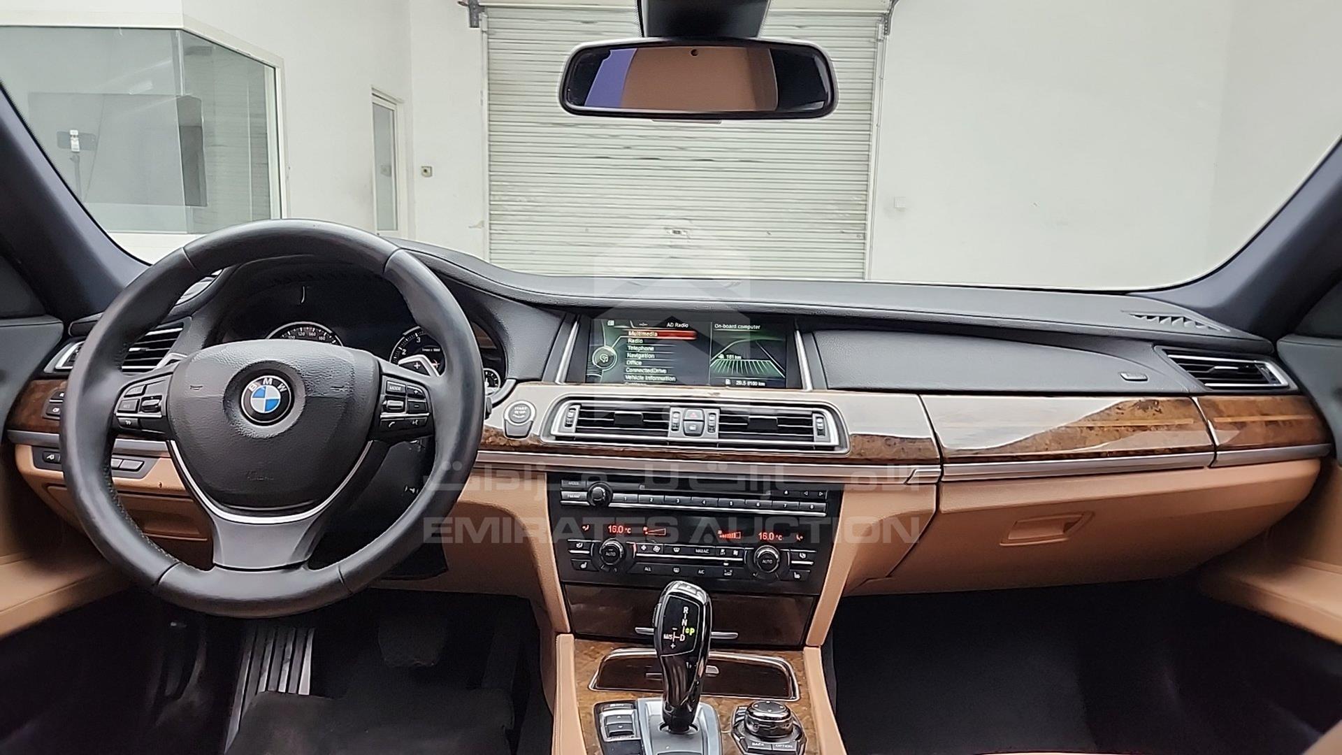 2013 BMW 750LI VIN: WBAYE8105DDD87712