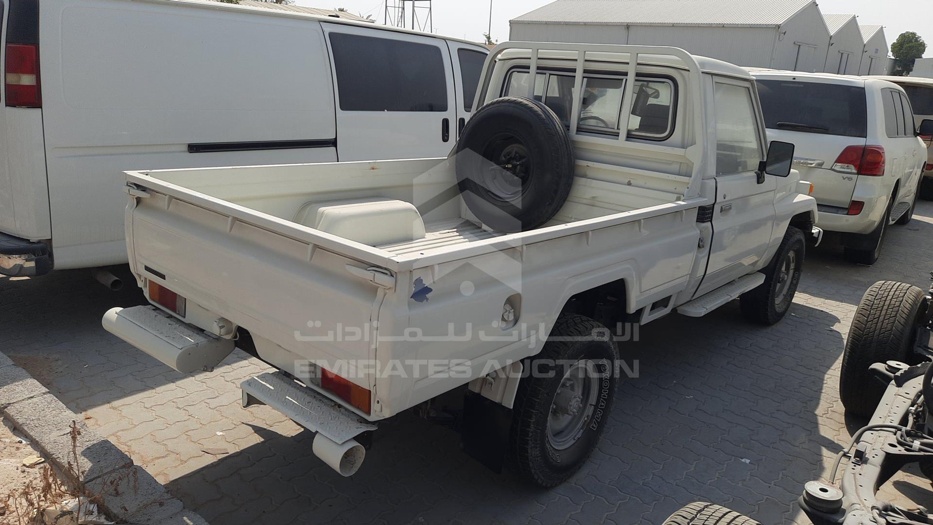 0 TOYOTA LAND CRUISER PICKUP VIN: FZJ750021291