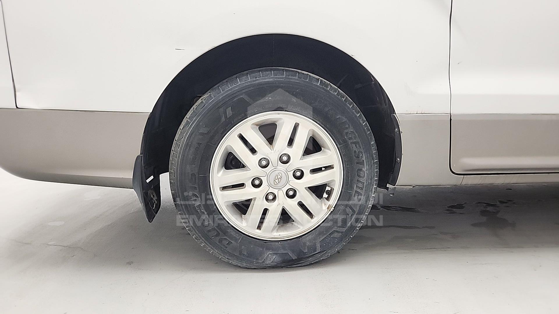 2018 HYUNDAI H1 VIN: KMJWA37R0JU946956