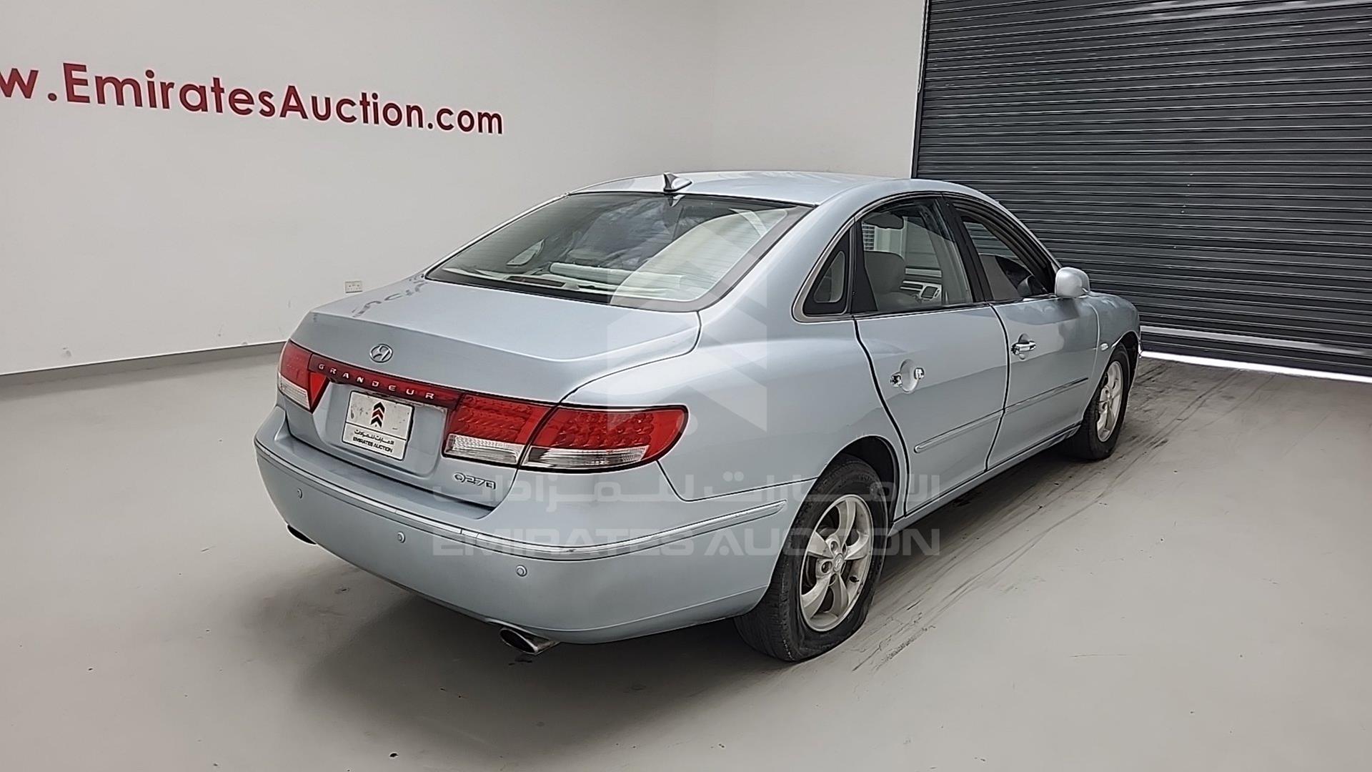 2006 HYUNDAI GRANDEUR VIN: KMHFB41BP6A050816