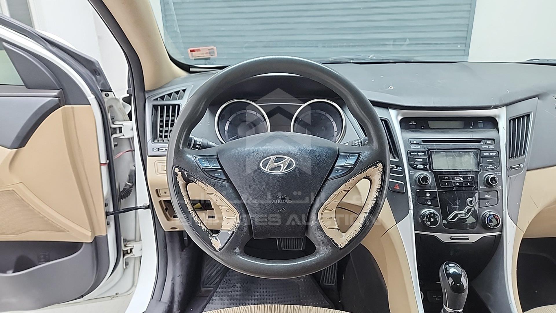 2012 HYUNDAI SONATA VIN: 5NPEB4AC5CH405309