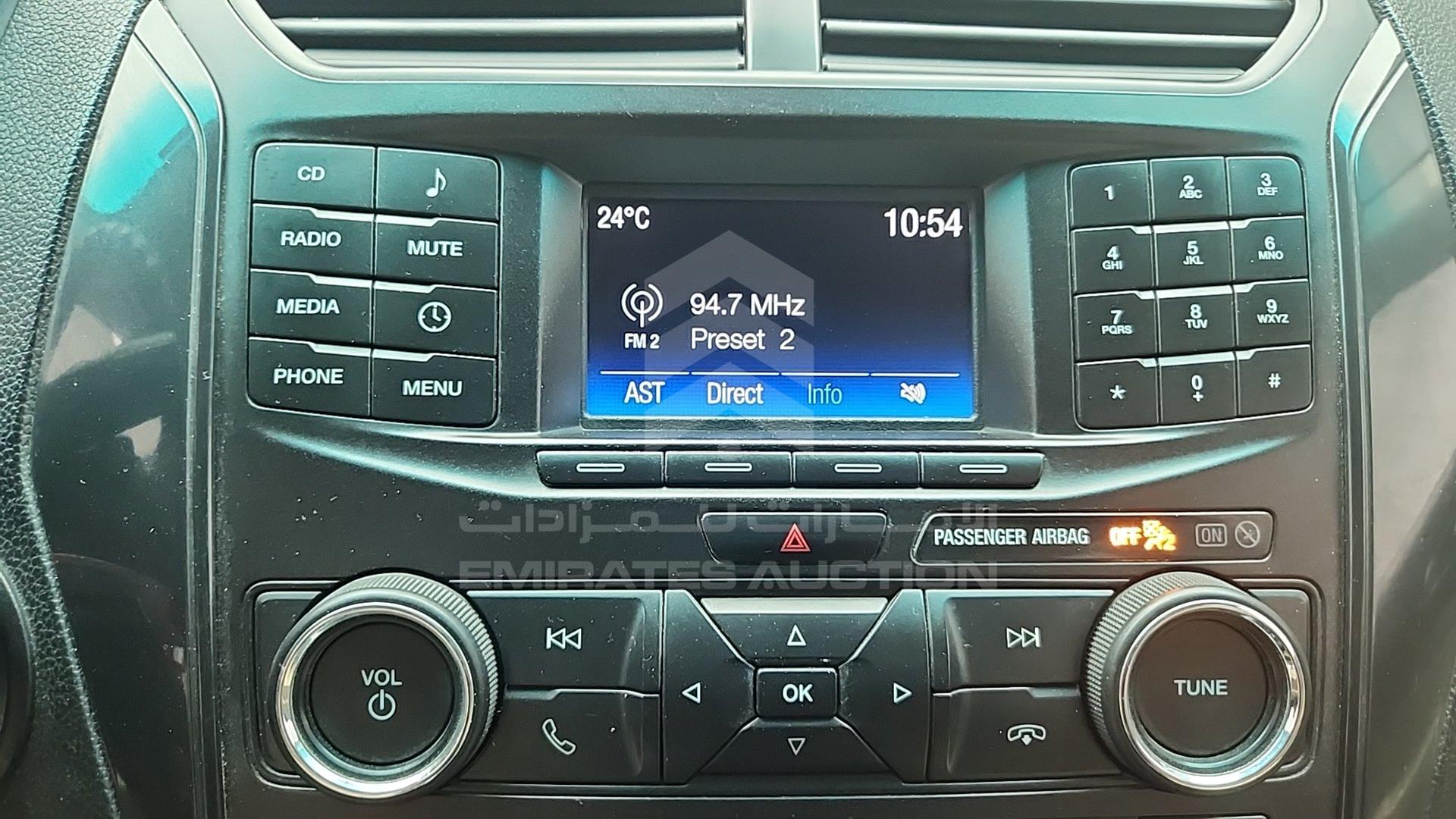 2016 FORD EXPLORER VIN: 1FM5K8B82GGC79286