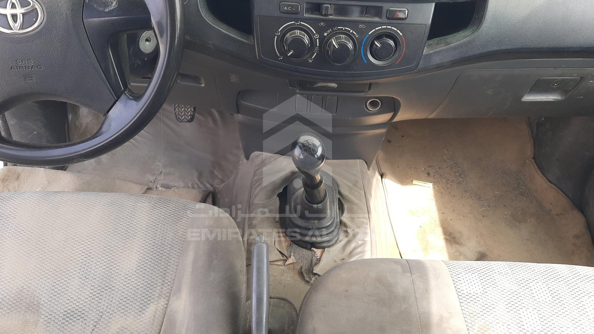 2014 TOYOTA HILUX VIN: MR0EX12G9E2352203