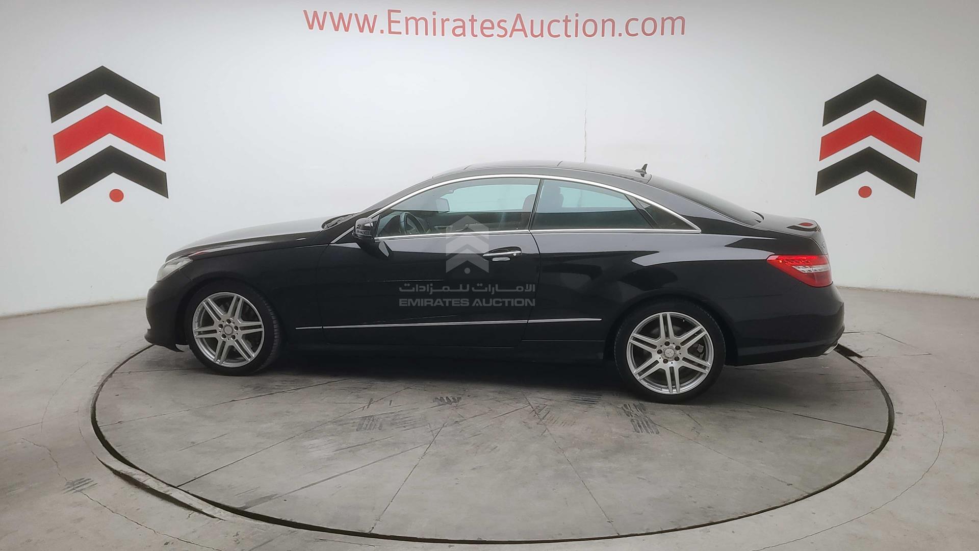 2011 MERCEDES E 500 VIN: WDDKJ7CB3BF076992