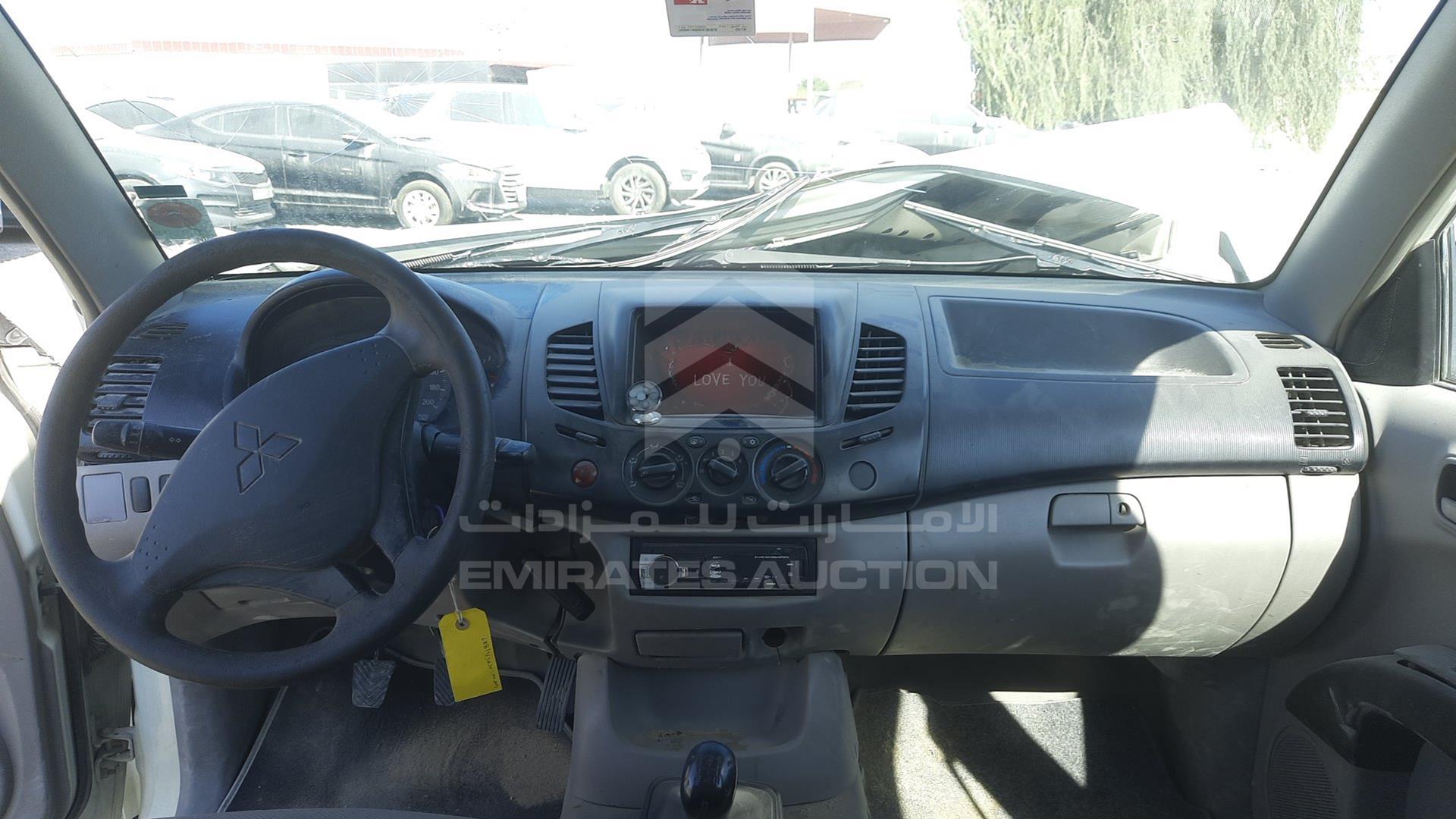 2010 MITSUBISHI L 200 VIN: MMBJNKA50AD031418