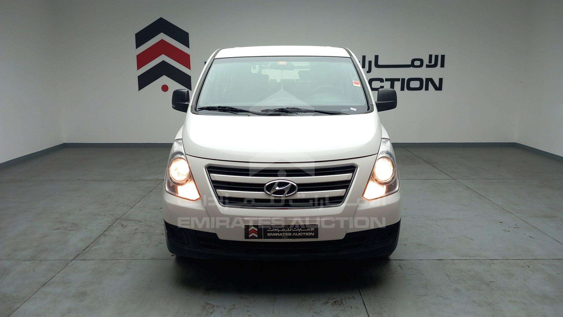 2017 HYUNDAI H1 VIN: KMJWA37R7HU866337