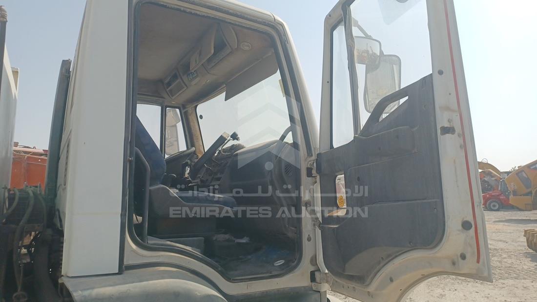 Iveco — Front Right Door — Photo 22