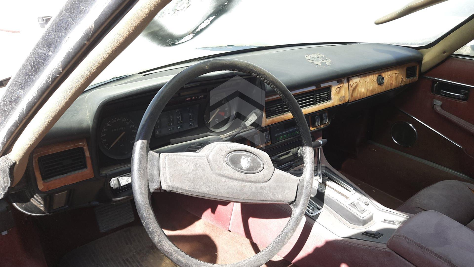 0 JAGUAR XJS VIN: SAJJNJEX4BC135299