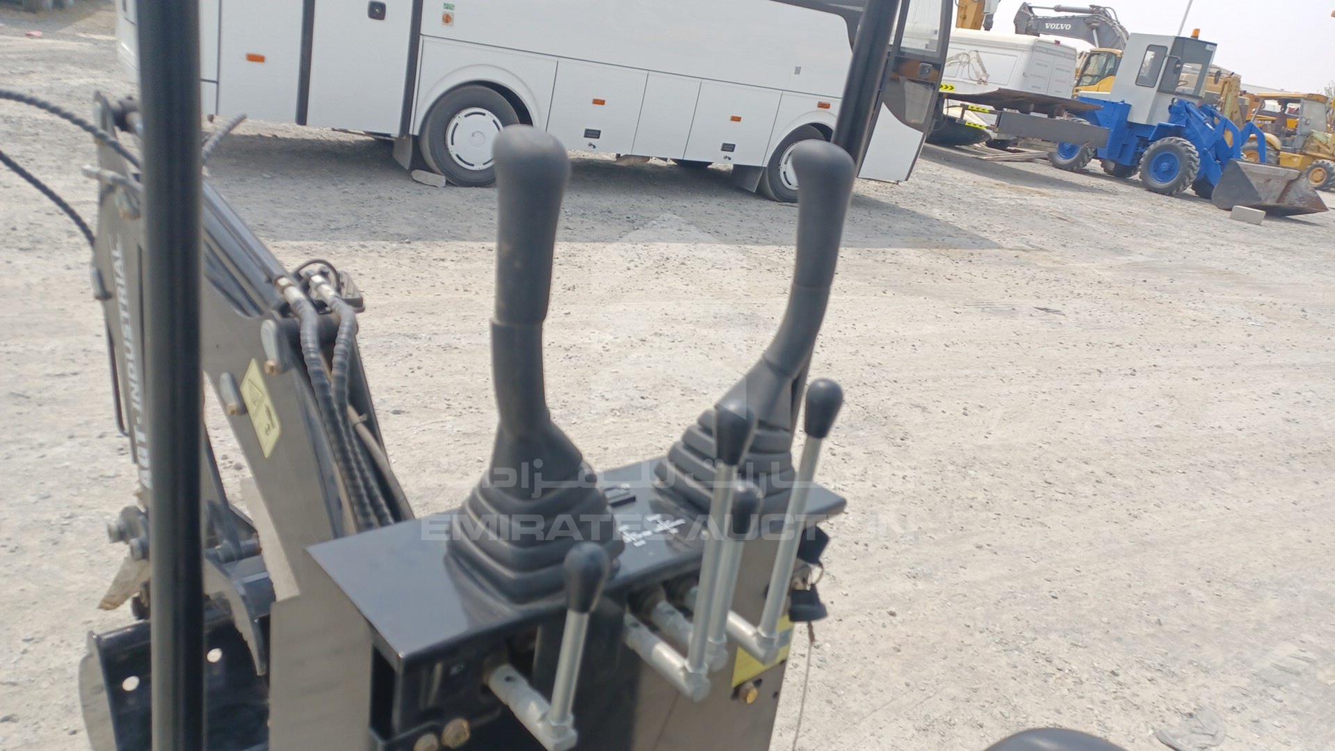 2024 EXCAVATOR --- VIN: S12R2024L03160001