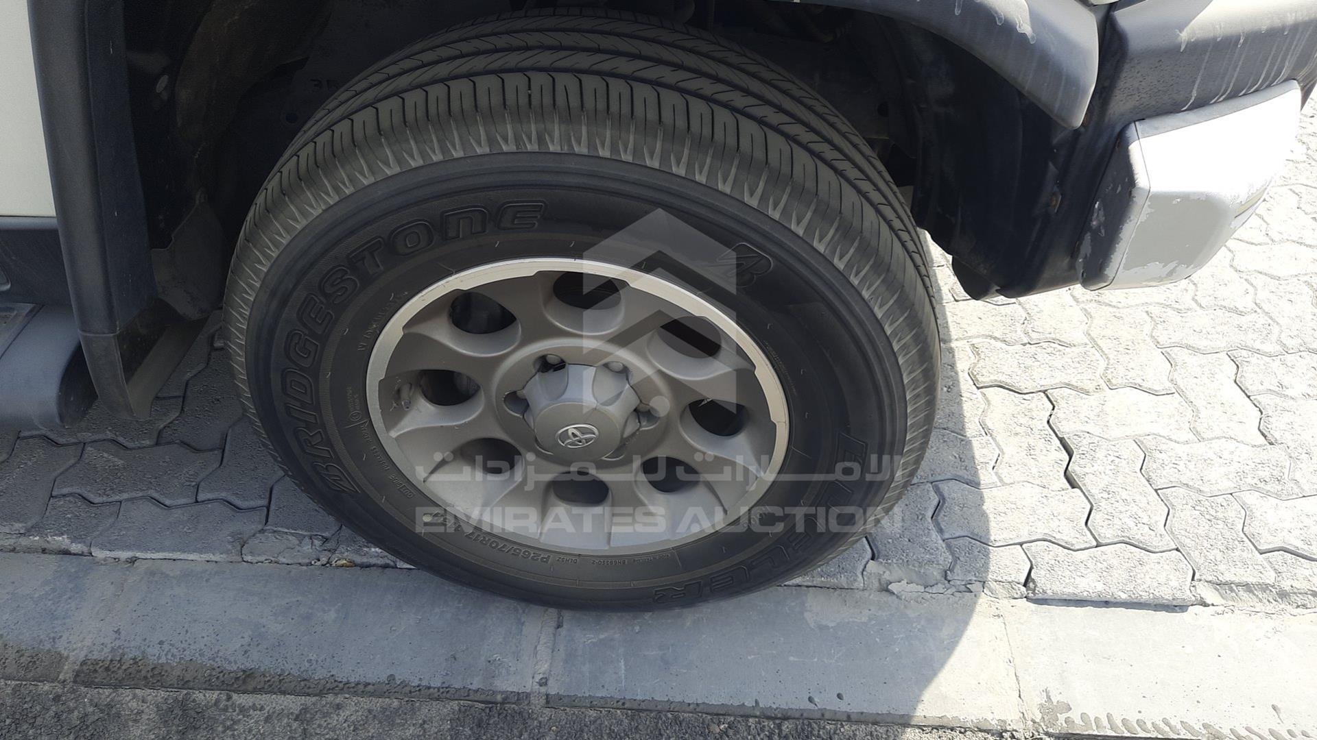 2012 TOYOTA FJ CRUISER VIN: JTEBU11F7CK141593