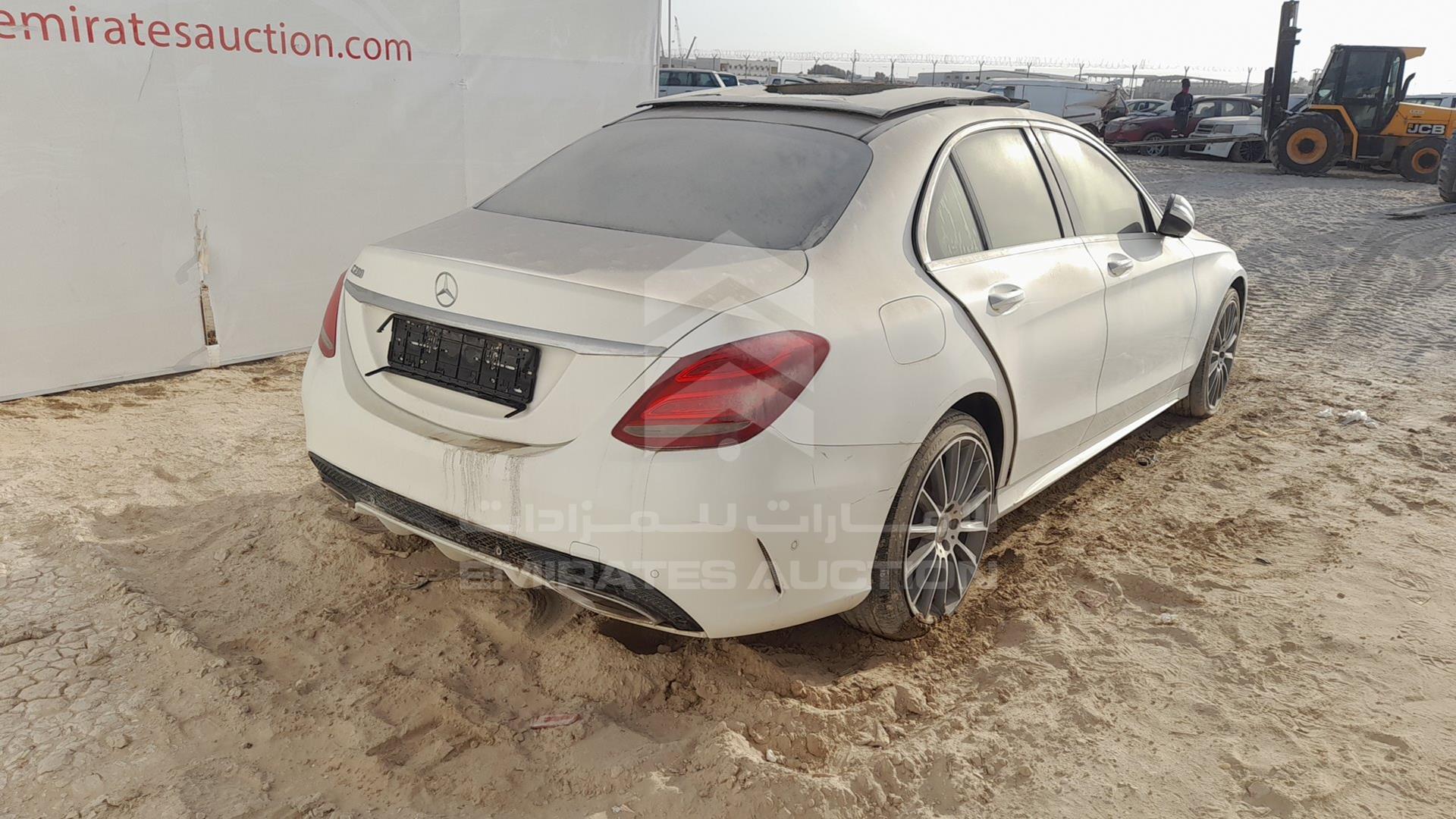 2015 MERCEDES C 200 VIN: WDDWF4CB2FR041639