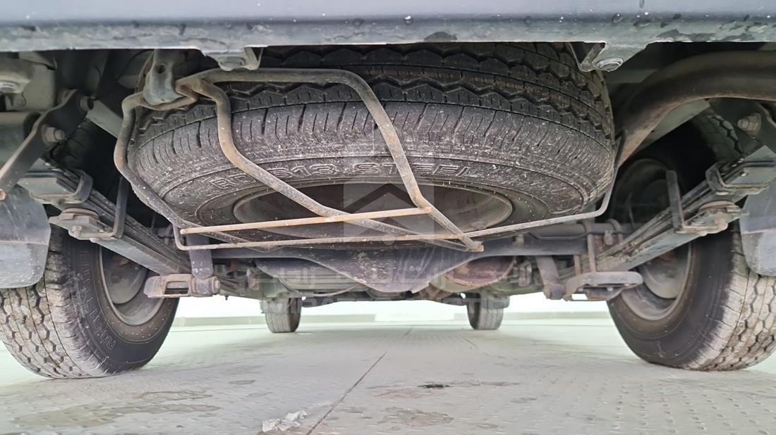 2013 Toyota Hiace — Spare Tyre — Photo 21