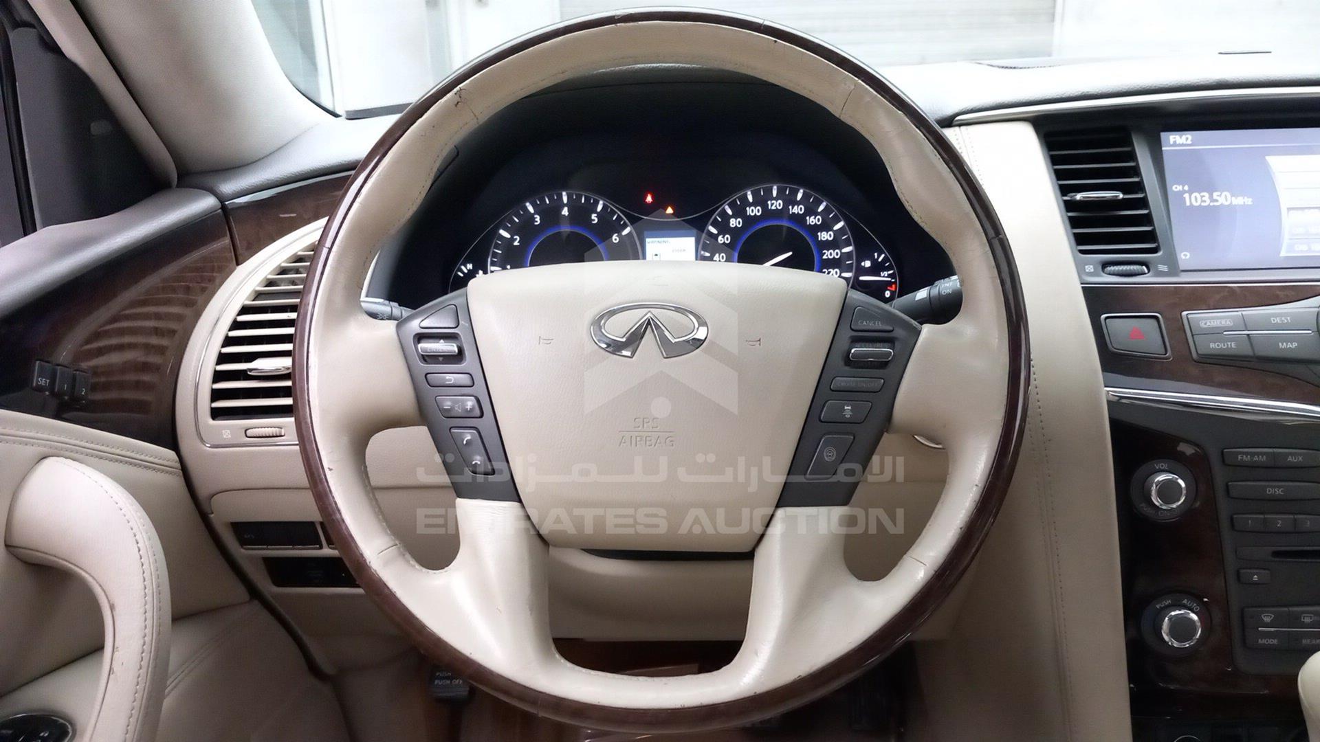 2011 INFINITI QX56 VIN: JNRAZ25Y6B9000720