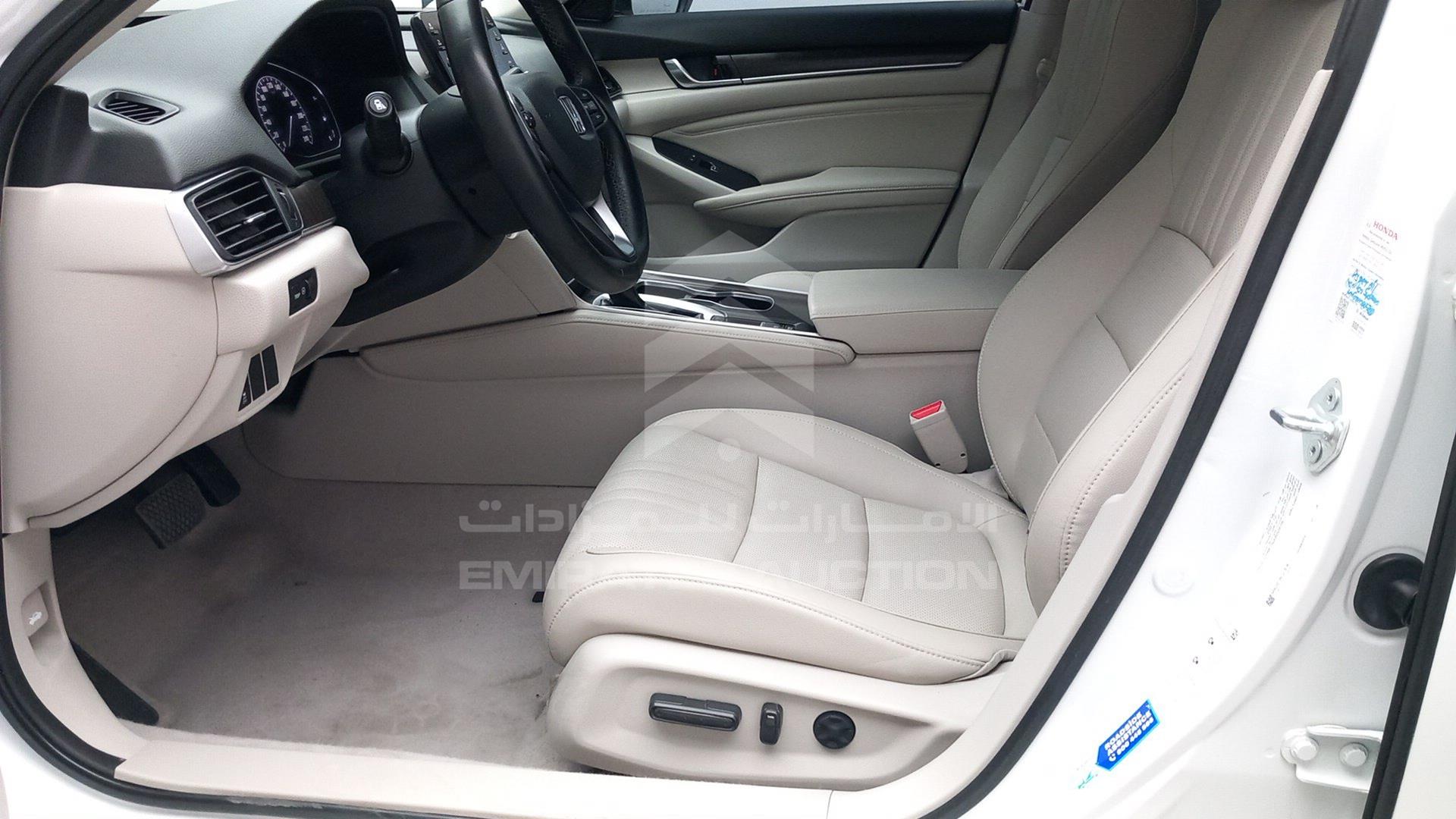 2022 HONDA ACCORD VIN: 1HGCV1661NA600576