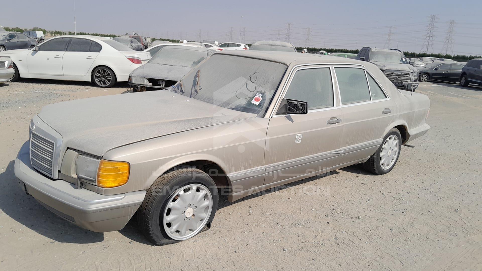 1989 MERCEDES SE 300 VIN: WDBCA24D2KA489158