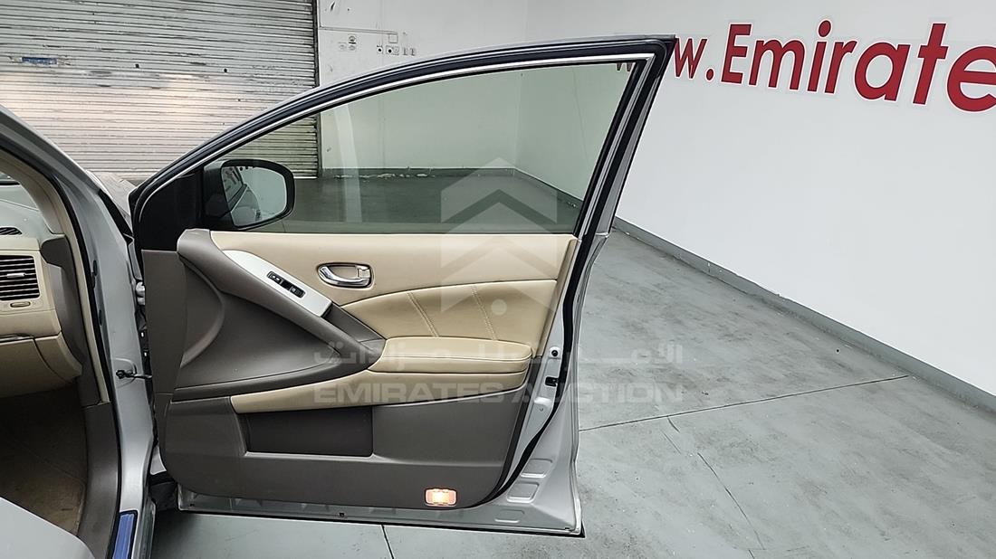 2014 Nissan Murano — Front Right Door — Photo 28