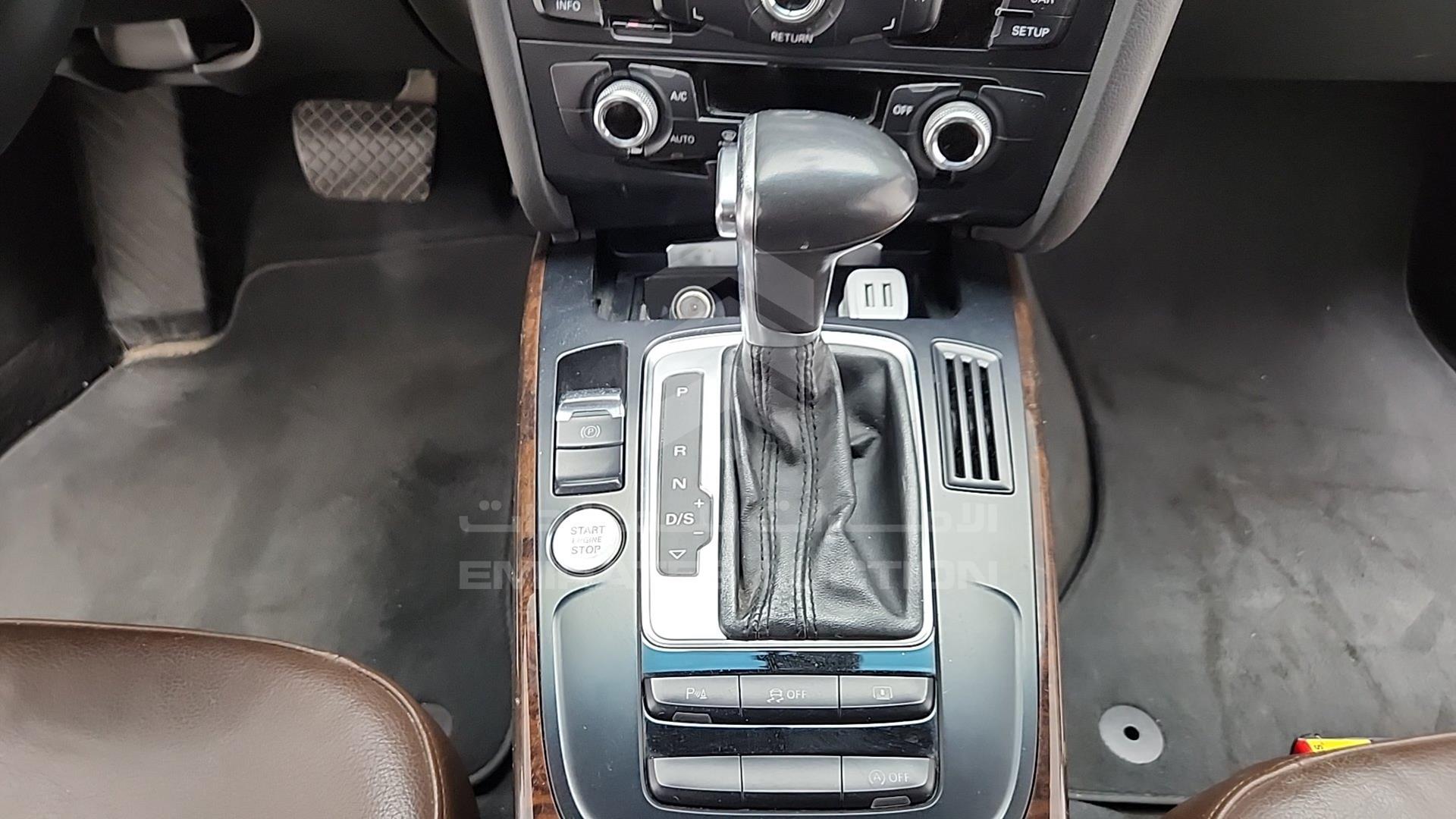 2015 AUDI A4 VIN: WAUACCFL2FN012075