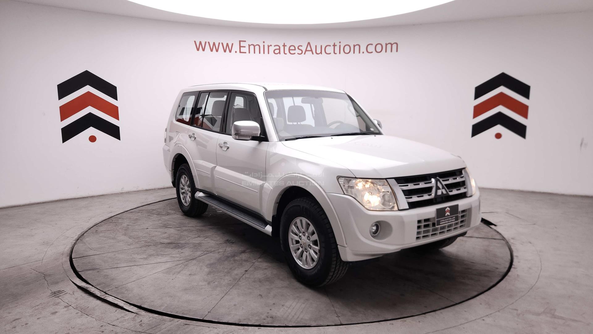 2014 MITSUBISHI PAJERO VIN: JMYLRV95WEJ707012