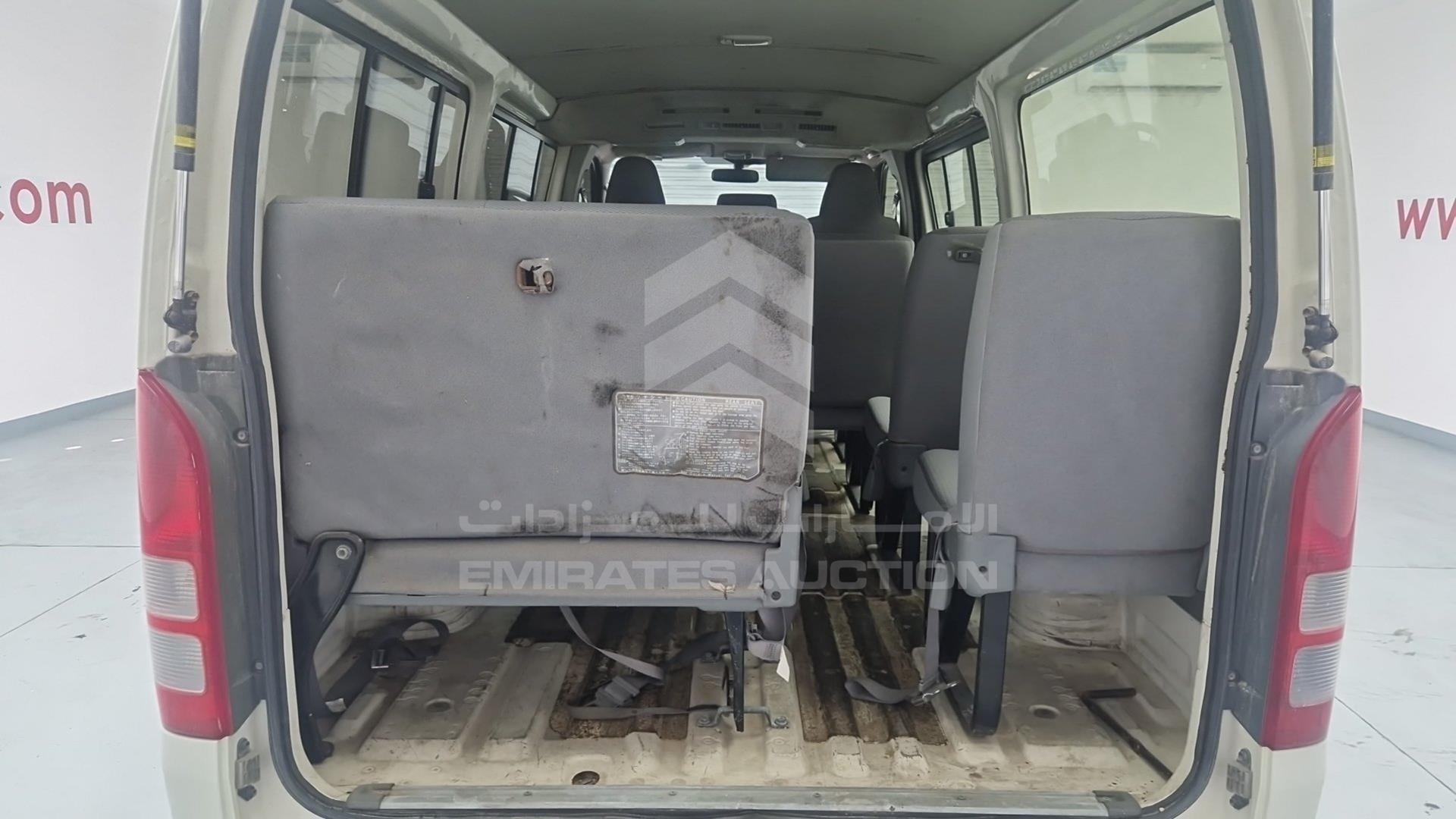 2008 TOYOTA HIACE VIN: JTGJX02P583002012